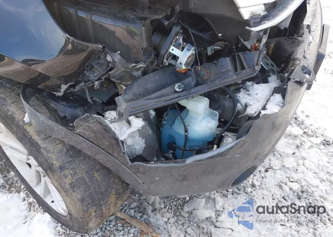 2015 Ford Explorer Xlt z USA, uszkodzony, nr VIN 1FM5K8D82FGC60121